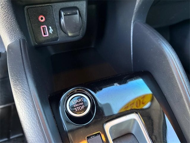 2022 Nissan Versa SV