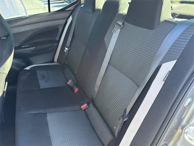 2022 Nissan Versa SV