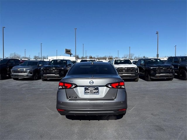 2022 Nissan Versa SV