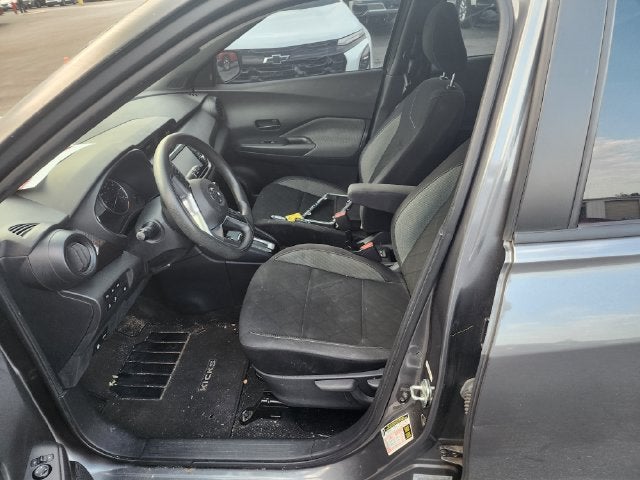 2020 Nissan Kicks S