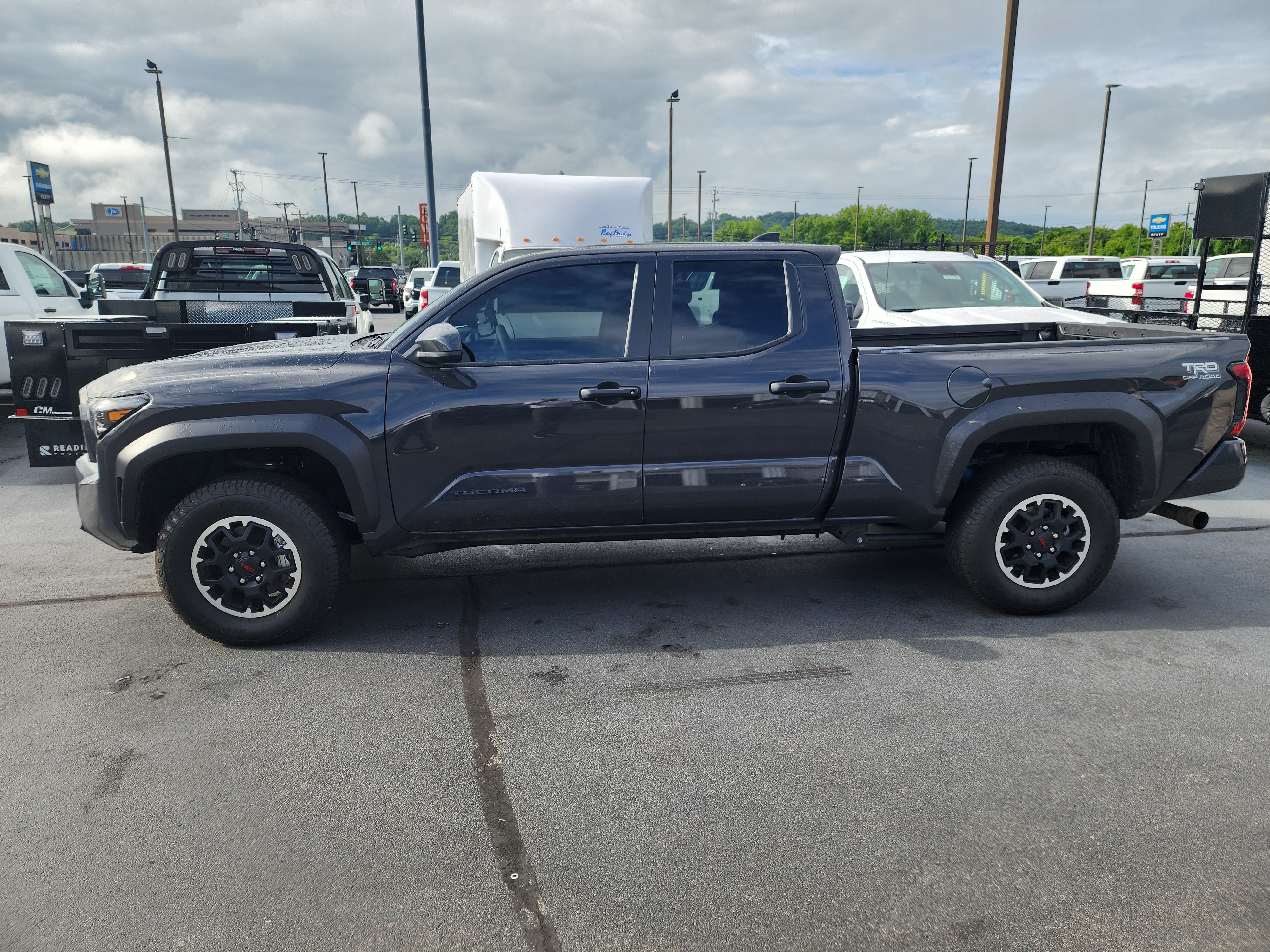 2025 Toyota Tacoma 4WD SR