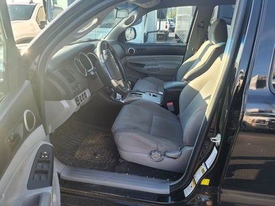 2014 Toyota Tacoma Base