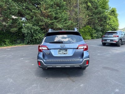 2018 Subaru Outback Premium