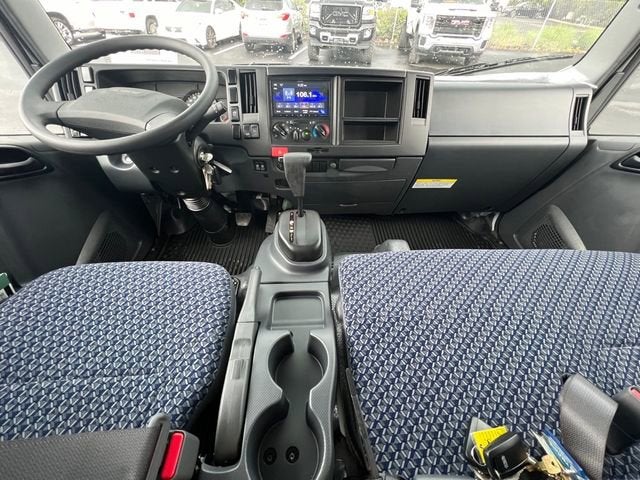 2024 Chevrolet Low Cab Forward 3500 MEDIUM ASH GRAY