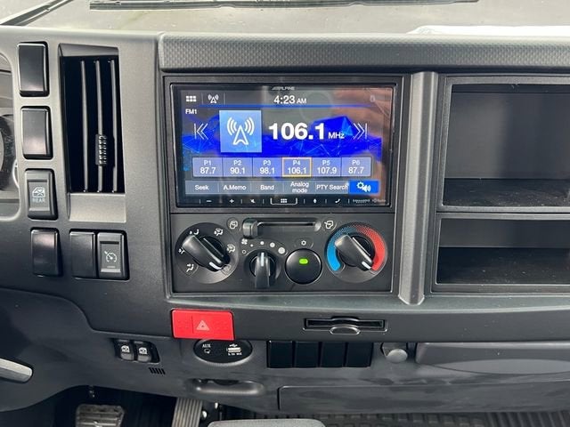 2024 Chevrolet Low Cab Forward 3500 MEDIUM ASH GRAY