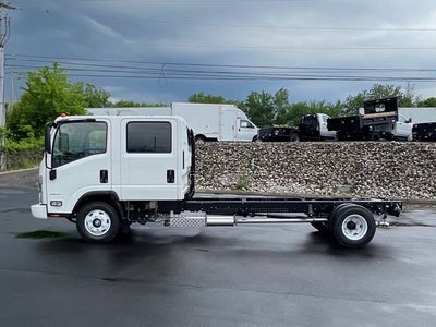 2024 Chevrolet Low Cab Forward 3500 MEDIUM ASH GRAY
