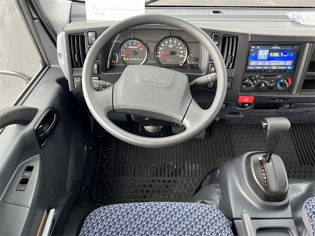 2024 Chevrolet Low Cab Forward 3500 MEDIUM ASH GRAY