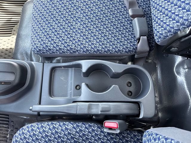 2025 Chevrolet Low Cab Forward 3500 HG MEDIUM ASH GRAY