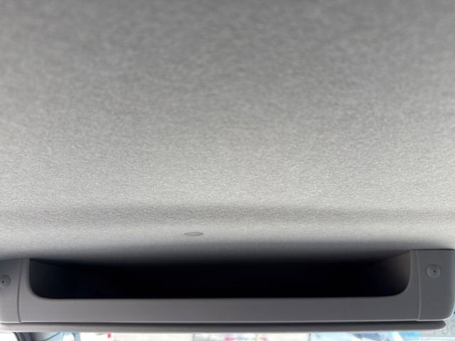 2025 Chevrolet Low Cab Forward 3500 HG MEDIUM ASH GRAY