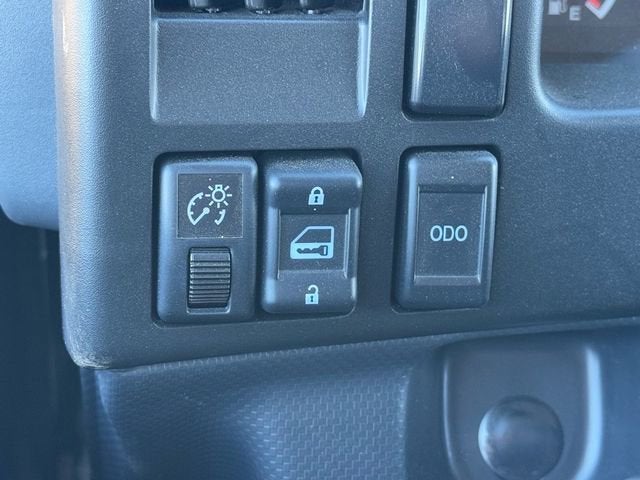 2024 Chevrolet Low Cab Forward 4500 MEDIUM ASH