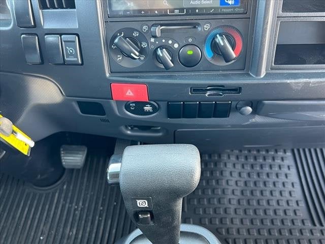 2024 Chevrolet Low Cab Forward 5500 XG MEDIUM ASH GRAY