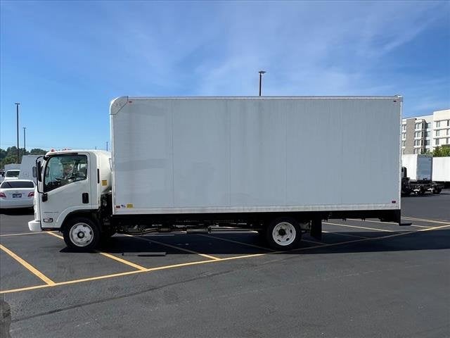 2024 Chevrolet Low Cab Forward 5500 XG MEDIUM ASH GRAY