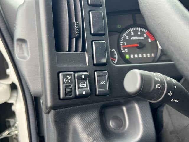 2024 Chevrolet Low Cab Forward 5500 XG MEDIUM ASH GRAY