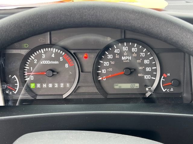 2024 Chevrolet Low Cab Forward 5500 XG MEDIUM ASH GRAY