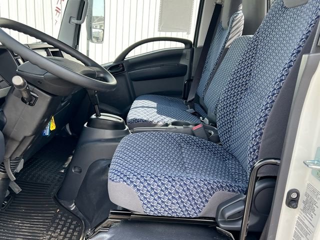 2024 Chevrolet Low Cab Forward 5500 XG MEDIUM ASH GRAY