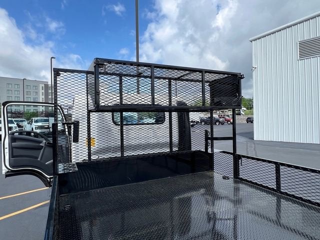 2024 Chevrolet Low Cab Forward 5500 XG MEDIUM ASH GRAY