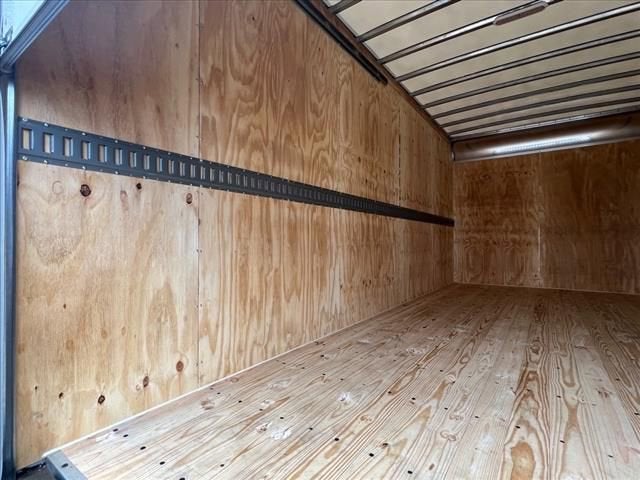 2024 Chevrolet Low Cab Forward 5500 XG MEDIUM ASH GRAY