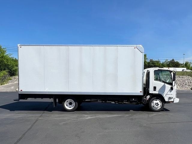 2024 Chevrolet Low Cab Forward 5500 XG MEDIUM ASH GRAY
