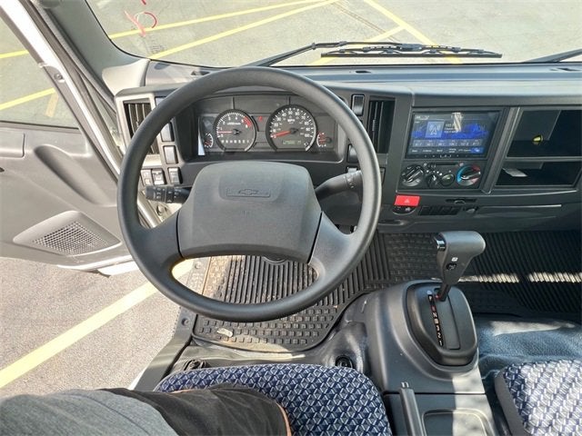 2024 Chevrolet Low Cab Forward 5500 XG MEDIUM ASH GRAY