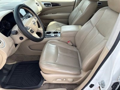 2013 Nissan Pathfinder Platinum