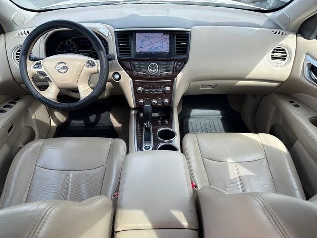 2013 Nissan Pathfinder Platinum