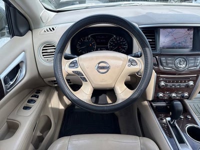 2013 Nissan Pathfinder Platinum