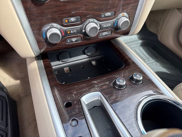 2013 Nissan Pathfinder Platinum