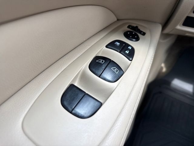 2013 Nissan Pathfinder Platinum