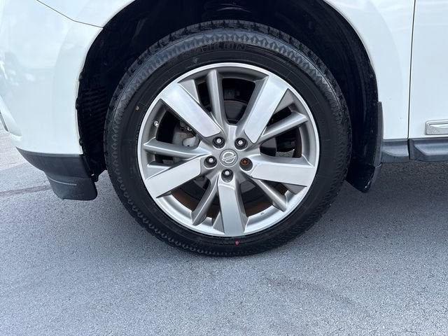 2013 Nissan Pathfinder Platinum