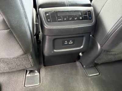 2023 Nissan Pathfinder SV