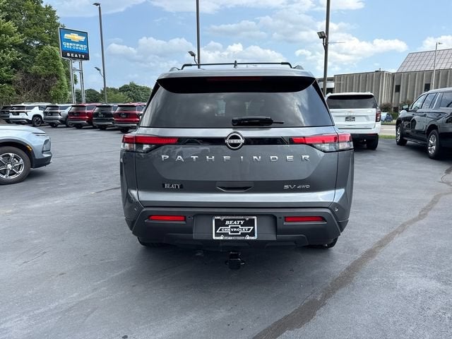 2023 Nissan Pathfinder SV