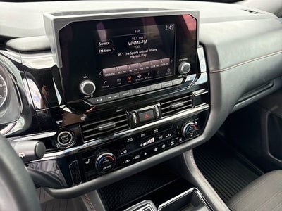 2023 Nissan Pathfinder Rock Creek