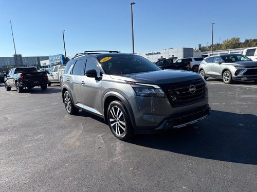 2024 Nissan Pathfinder Platinum