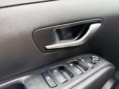 2024 Hyundai Santa Cruz SE