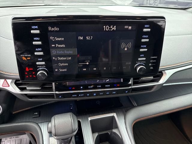 2021 Toyota Sienna XSE