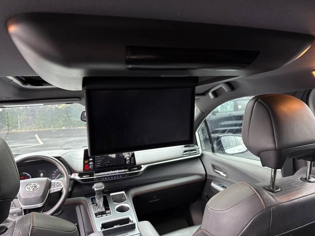 2021 Toyota Sienna XSE