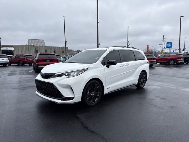 2021 Toyota Sienna XSE