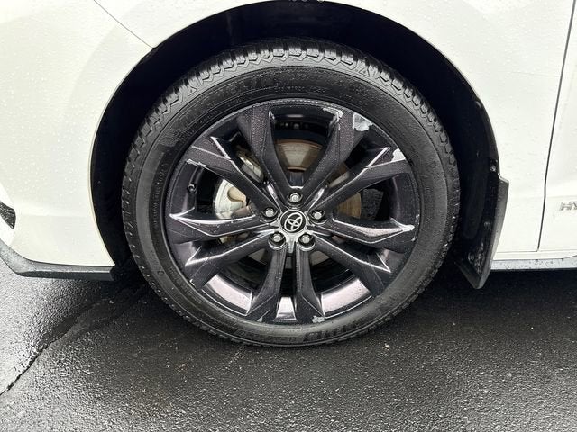 2021 Toyota Sienna XSE