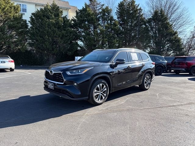 2021 Toyota Highlander XLE