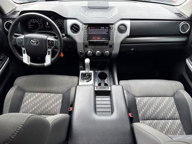 2021 Toyota Tundra 4WD SR5