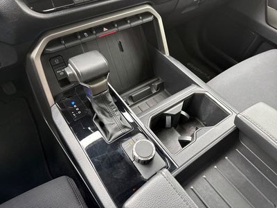 2022 Toyota Tundra 2WD SR5