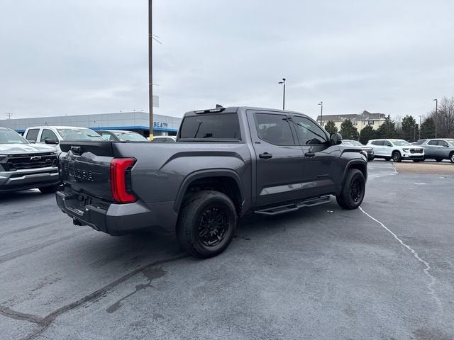 2022 Toyota Tundra 2WD SR5