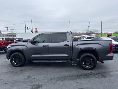 2022 Toyota Tundra 2WD SR5