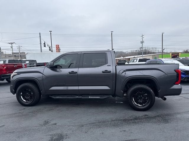 2022 Toyota Tundra 2WD SR5
