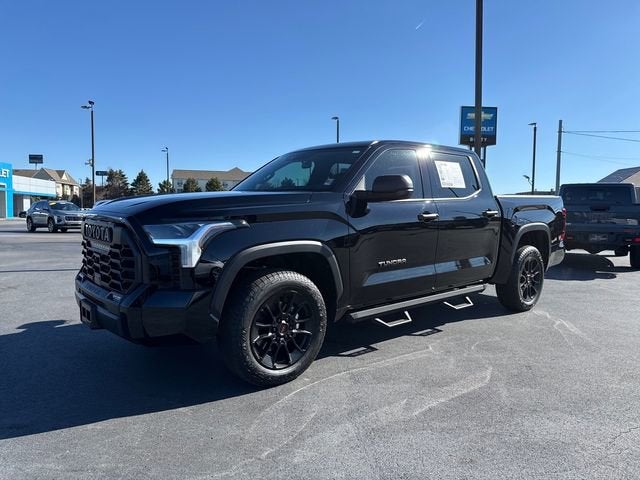 2026 Toyota Tundra 4WD SR