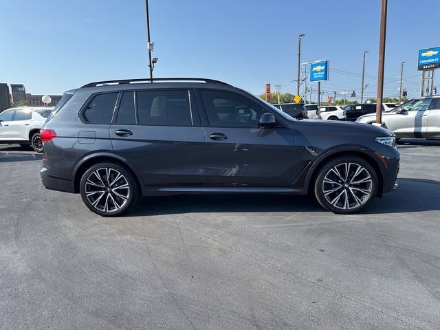 2021 BMW X7 M50i