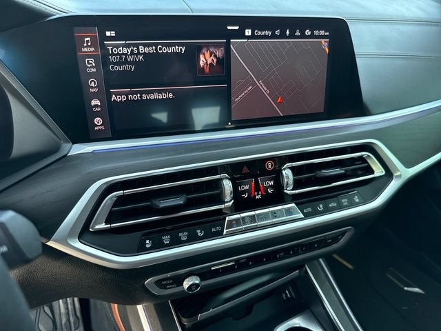 2021 BMW X7 M50i