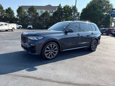 2021 BMW X7 M50i