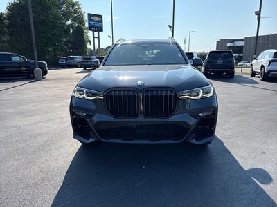 2021 BMW X7 M50i