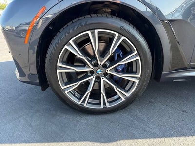 2021 BMW X7 M50i